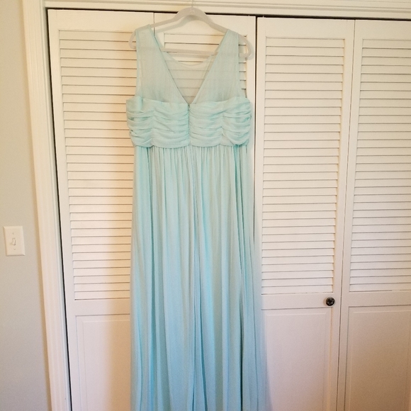 David's Bridal mint bridesmaid dress - Picture 4 of 7